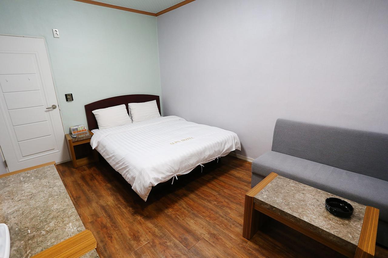 Alps Hotel Gangneung Exterior foto